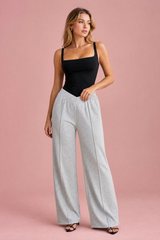 Wijde broek met elastische V-taille
