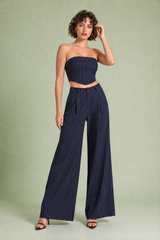 Gestreept bandeau en wijde broek