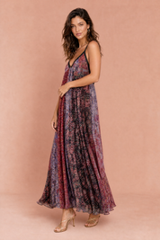 Robe longue imprimée à fines bretelles | Vue de profil | Lounelle Paris