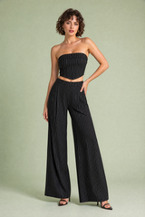 Gestreept bandeau en wijde broek
