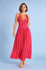 Lange roze gestreepte jurk met open rug