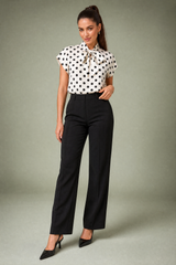 Blouse met stippen en strik