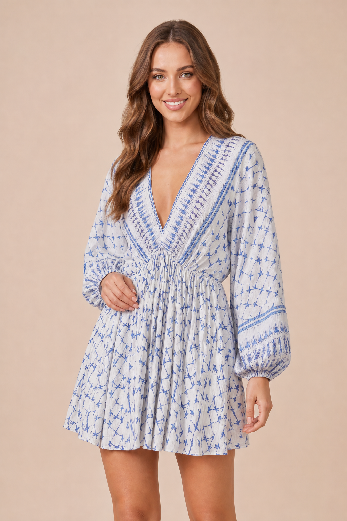 Robe imprimée col V manches bouffantes | Vue rapprochée | Lounelle Paris