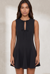 Robe sans manches à nouer