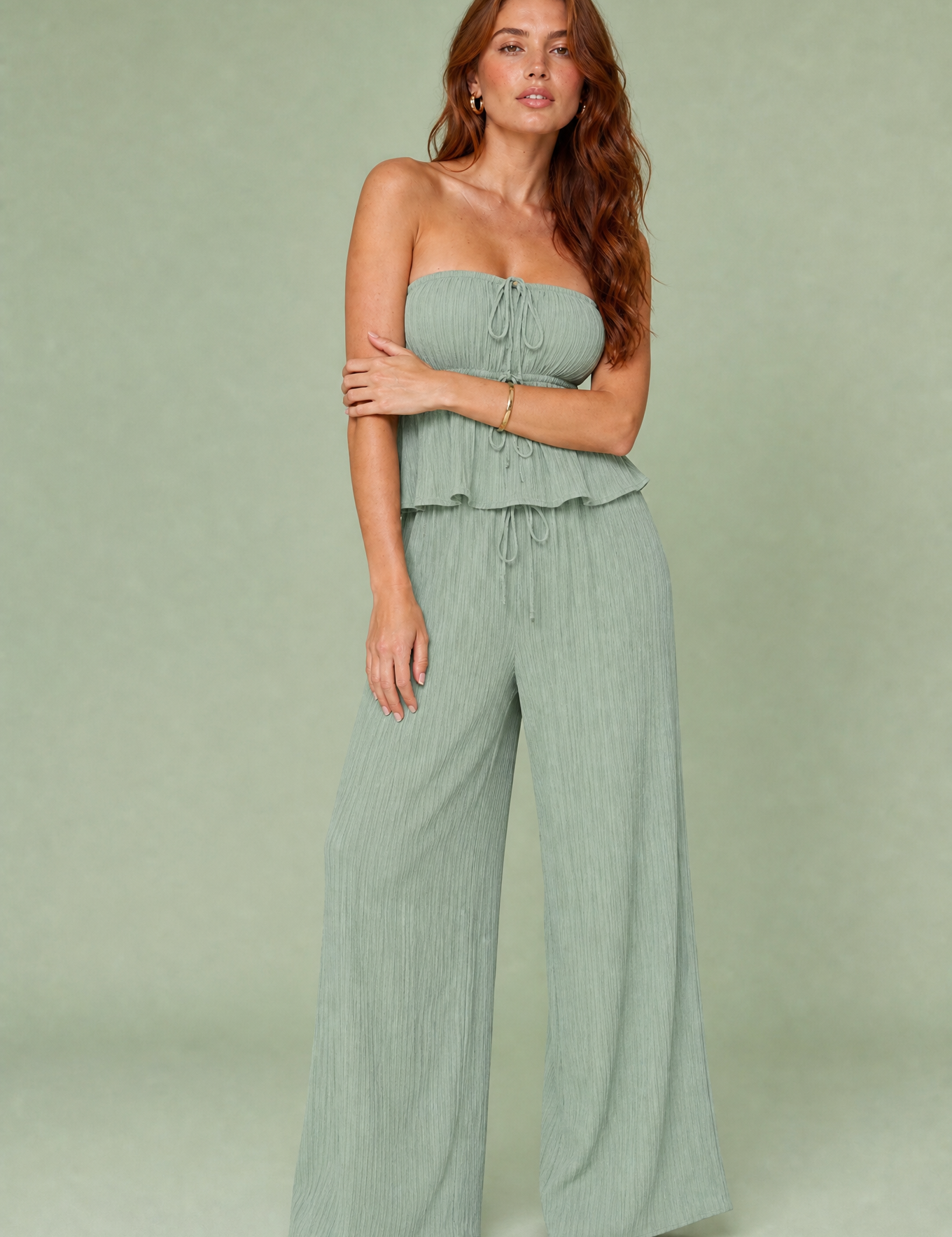 Ensemble pantalon large bustier volanté | Variante Vert | Lounelle Paris
