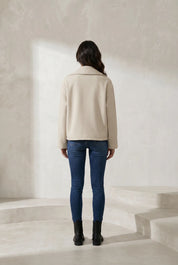 Manteau court écru double boutonnage | Lounelle Paris