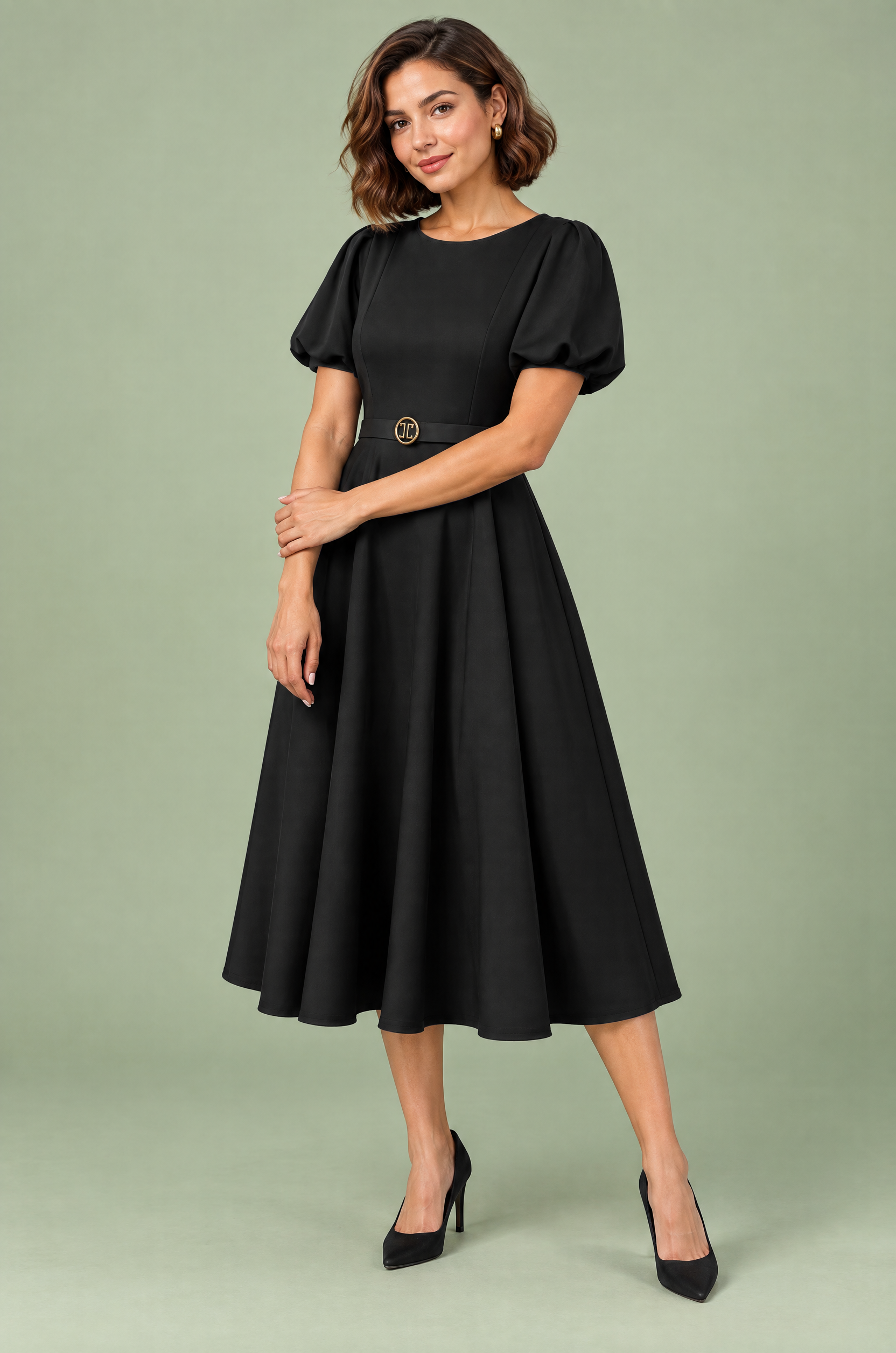 Robe midi noire à col montant et manches bouffantes | Vue de face | Lounelle Paris