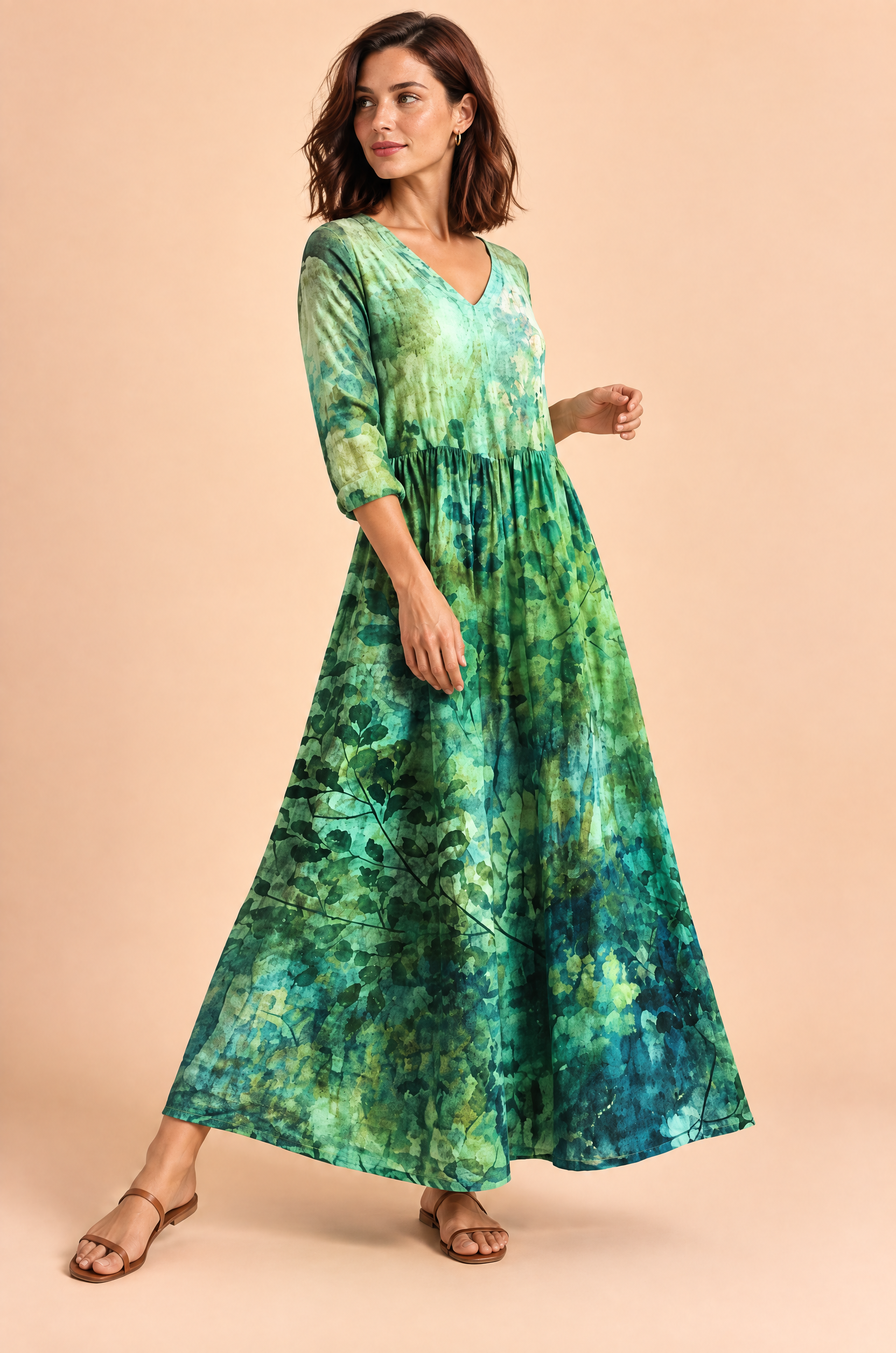 Robe verte fluide à col en V | Vue de dos | Lounelle Paris