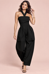 Jumpsuit met halternek en wijde pijpen in zwart