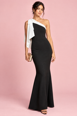 Zwarte one-shoulder maxi-jurk met strik