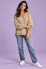 Khaki top met V-hals en open schouders