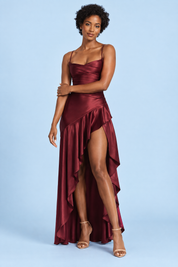 Robe asymétrique bordeaux à col bénitier | Vue de face | Lounelle Paris