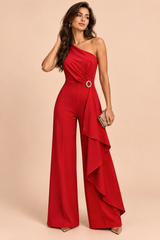 Rode jumpsuit met asymmetrische halslijn en ceintuur