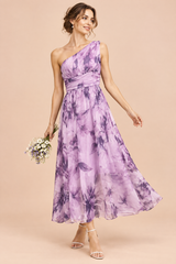 Lichtpaarse maxi-jurk met bloemenprint, one-shoulder en A-lijn