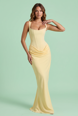 Gele maxi-jurk met rimpeldetail en vierkante hals