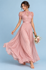 Roze maxijurk met ruches
