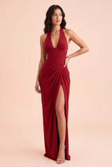 Rode maxi-jurk met diepe V-hals