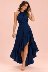 Marineblauwe asymmetrische jurk met ruches en halternek