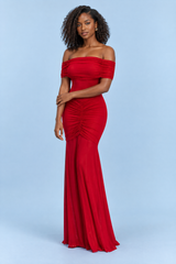 Rode gerimpelde off-shoulder maxi-jurk