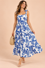 Blauwe maxi-jurk met bloemenprint, ruches en vierkante halslijn