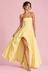 Gele strapless maxijurk met ruches