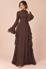 Bruine maxi-jurk met ruches en klokmouwen