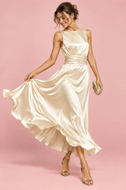 Robe longue champagne à pois froncée | Vue en mouvement | Lounelle Paris
