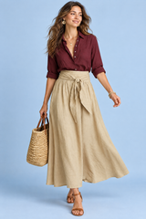 Set met overhemd en beige rok met strikceintuur