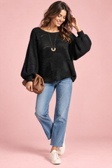 Zwarte oversized trui met ajourbreisel en boothals