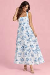 Midi-jurk met vierkante hals en wit met blauwe porseleinprint