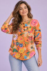 Oranje top met print en wafelstructuur
