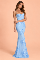 Blauwe maxi-jurk met bloemenborduursel