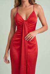 Lange jurk met V-hals en drapering