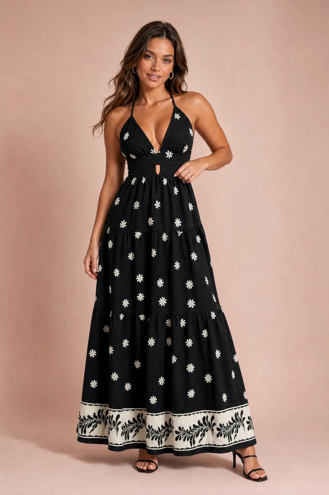 Robe longue noire fleurie dos nu | Vue de face | Lounelle Paris