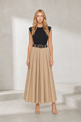Robe noire bicolore sans manches