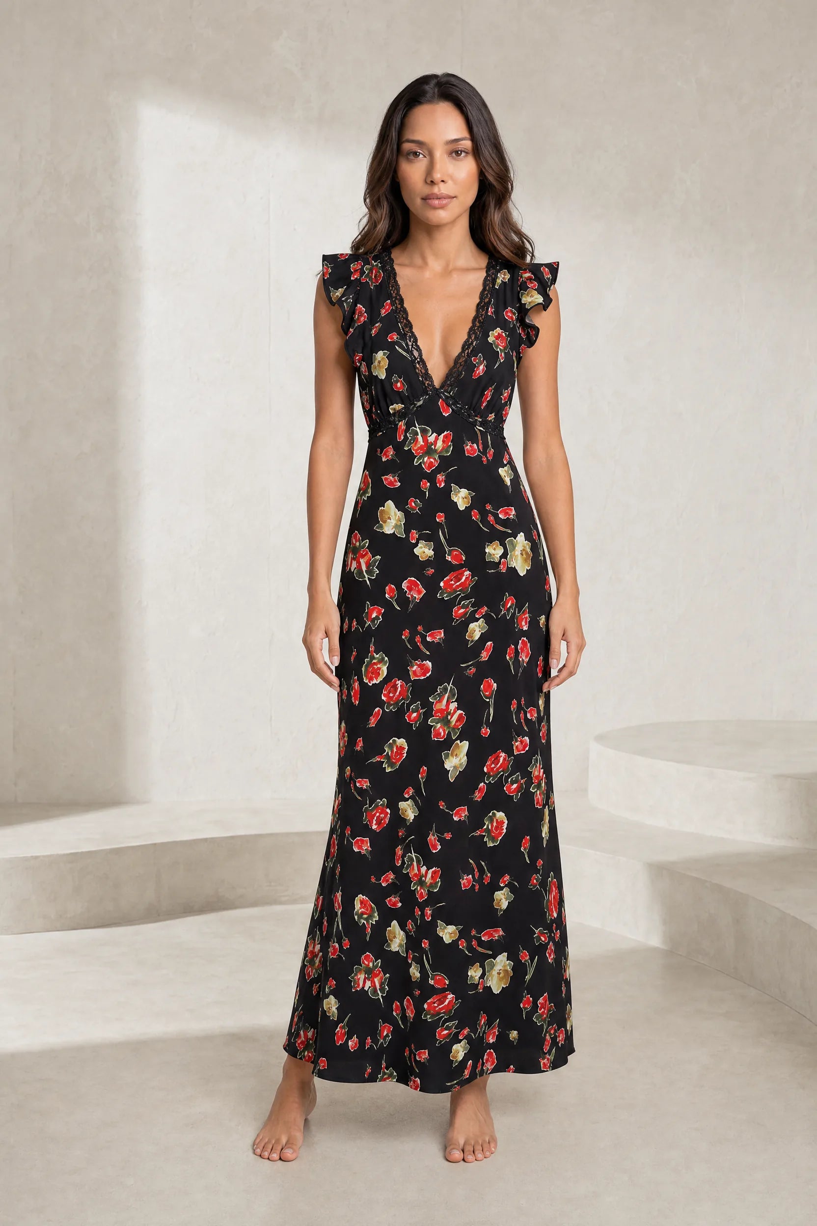 Robe noire florale à volants | Lounelle Paris