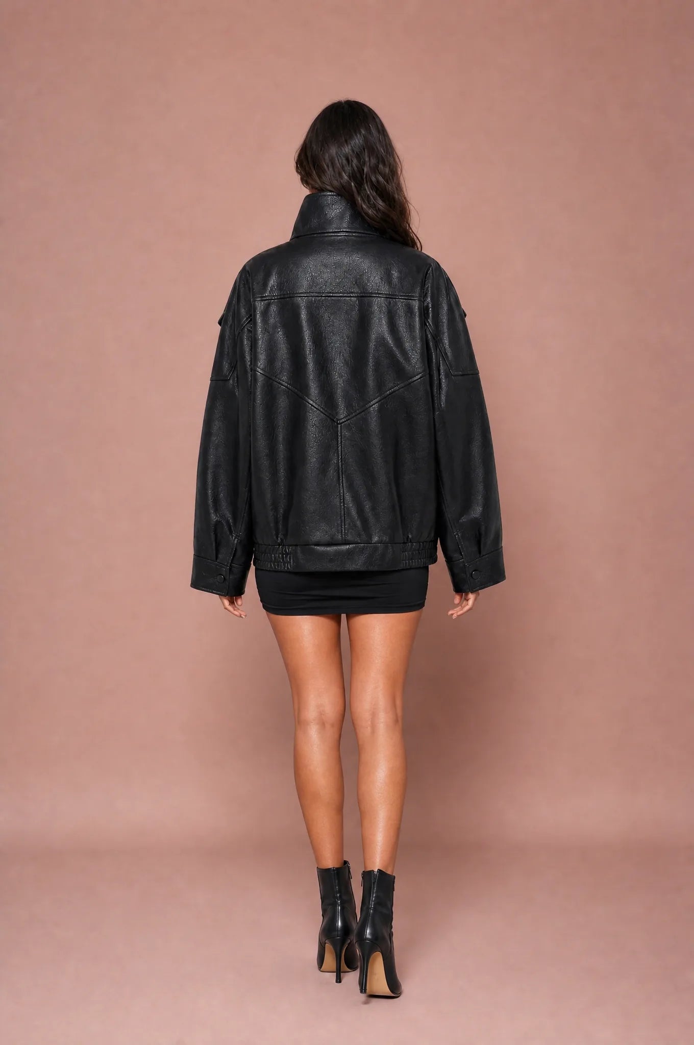 Veste en cuir ample col montant | Vue de dos | Lounelle Paris